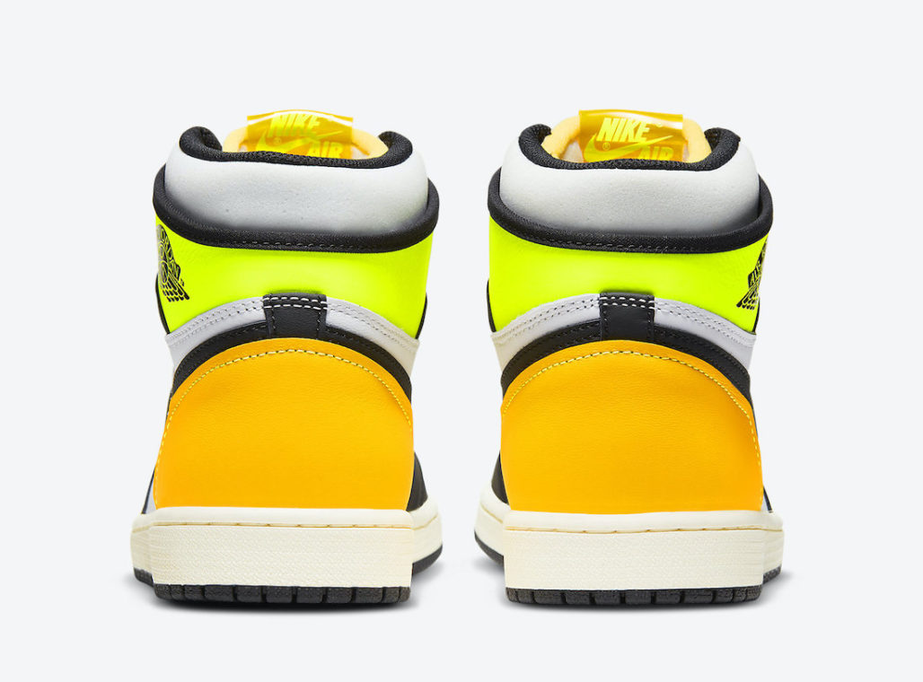 Кроссовки Air Jordan 1 Volt Gold | 555088-118