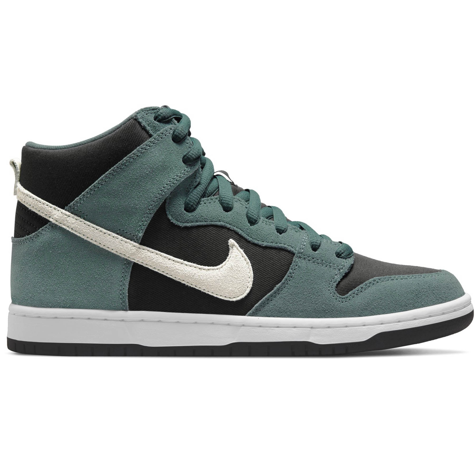 Nike SB Dunk High Pro