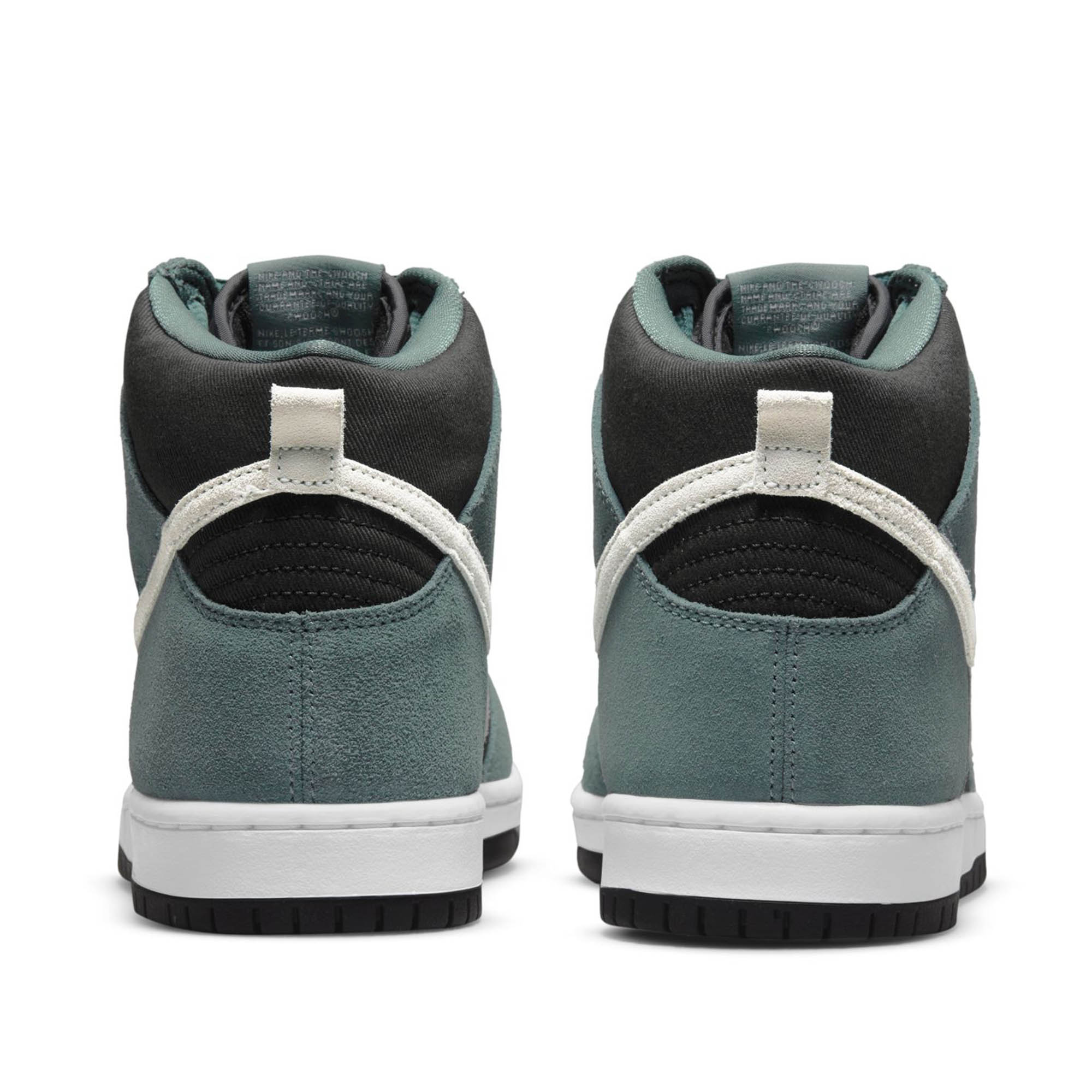 Кроссовки Nike SB Dunk High Pro | DQ3757-300