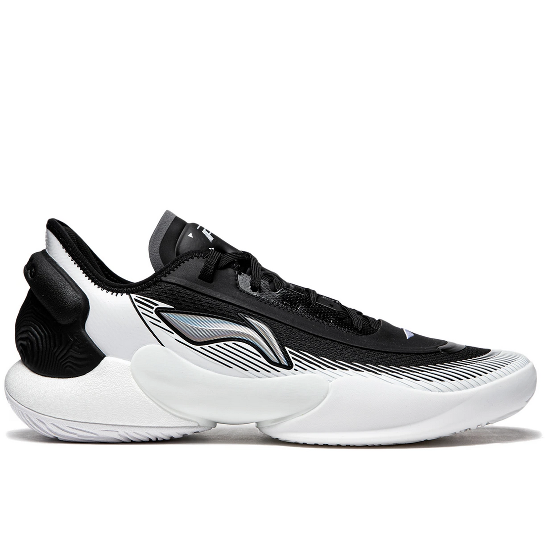 Li-Ning Yushuai 18 V2