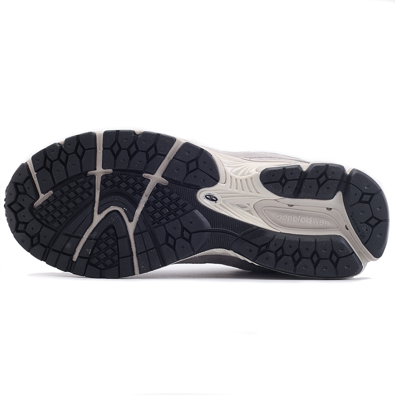 Кроссовки New Balance 2002R | ML2002RC