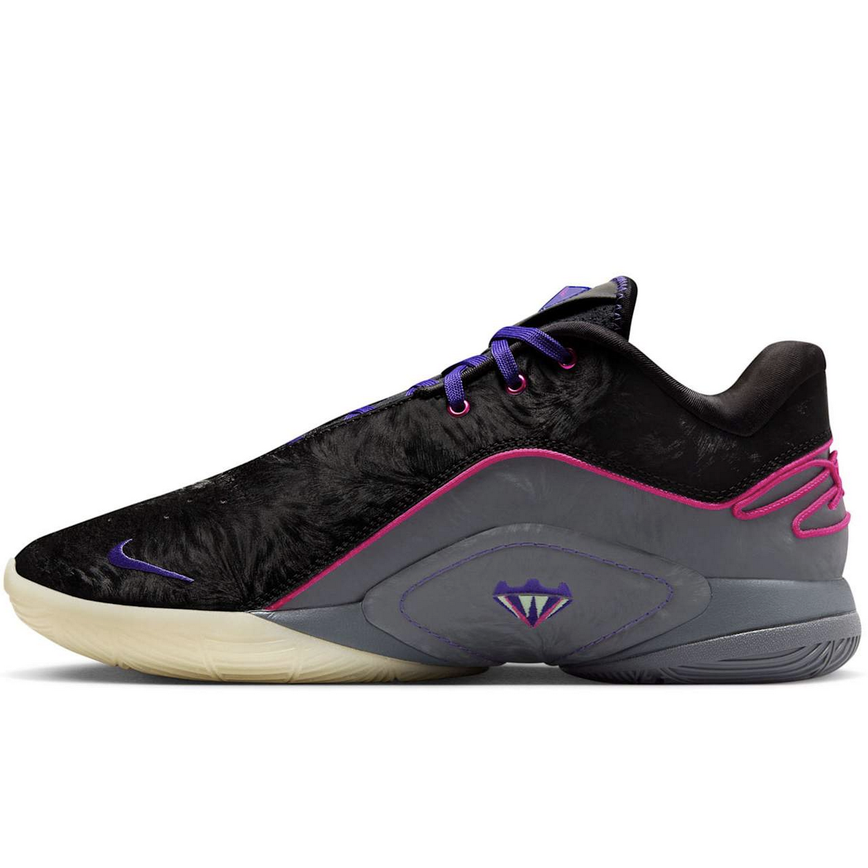 Баскетбольные кроссовки Nike LeBron 22 "Blacklight" | FZ1094-001