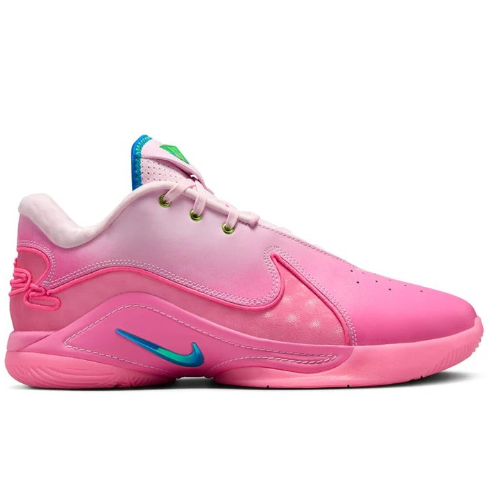 Nike Lebron 22