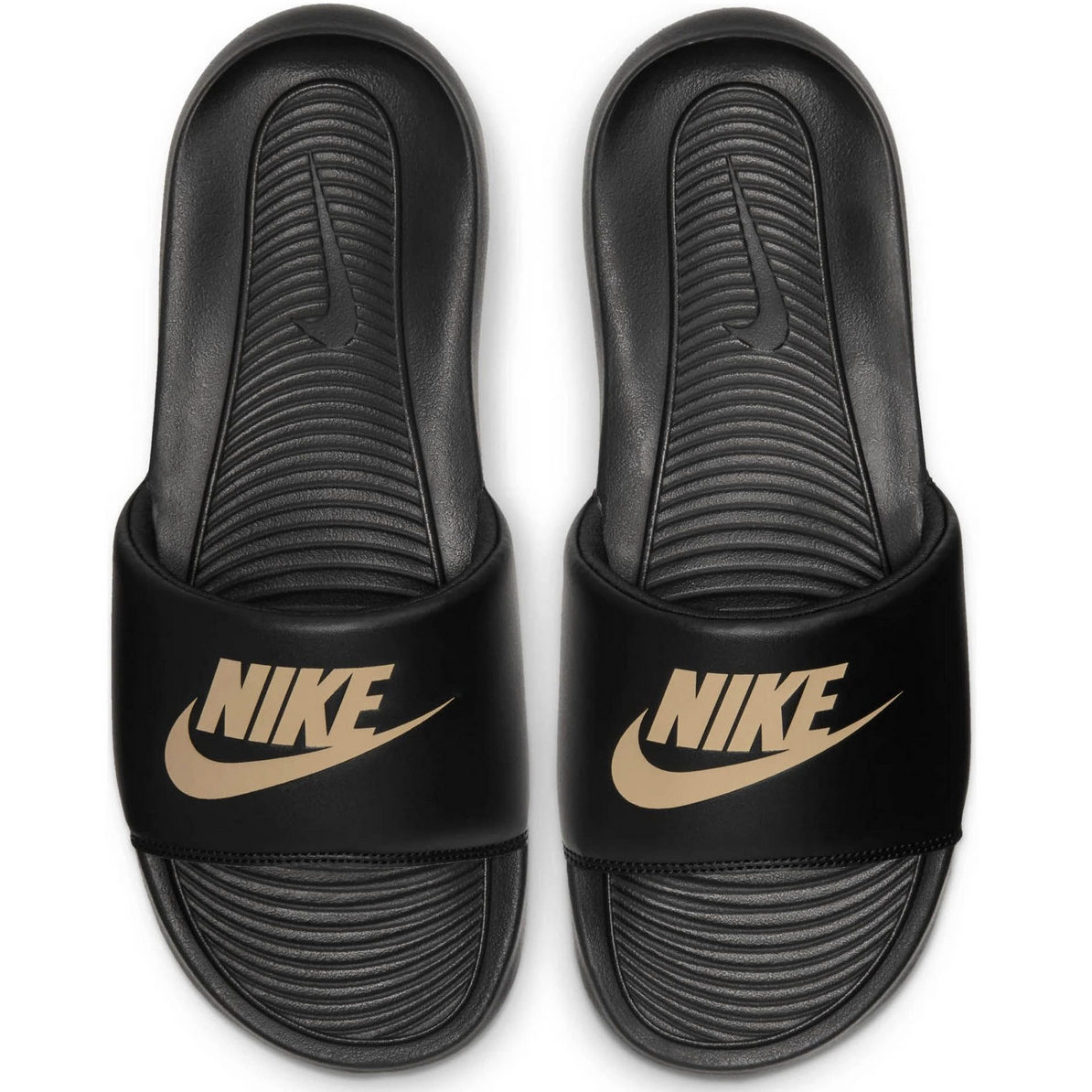 Nike Victori One