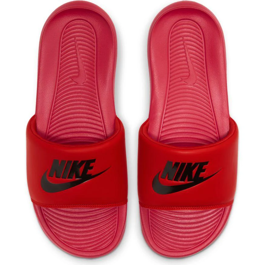 Nike Victori One