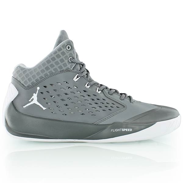 Баскетбольные кроссовки Jordan Rising High