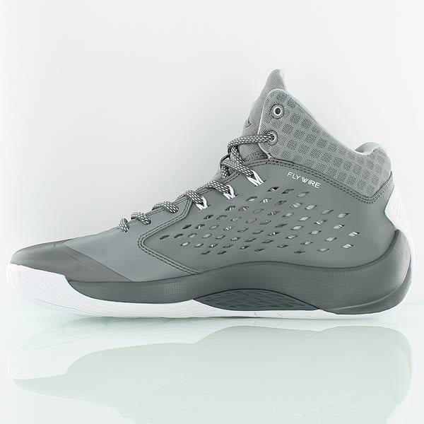 Баскетбольные кроссовки Jordan Rising High | 768931-003